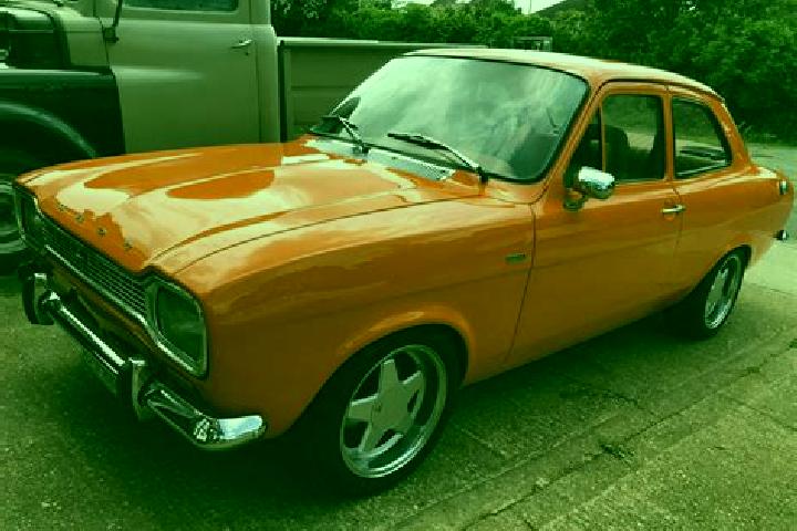 escort Glenroy