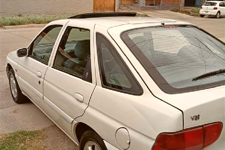 escort Gobernador Virasora