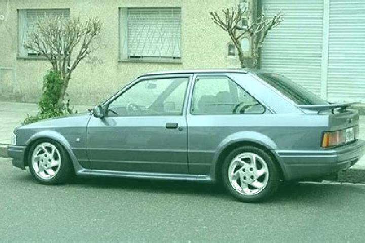 escort Goudi