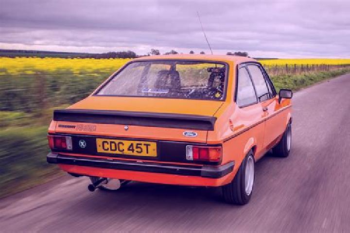escort Great Wyrley
