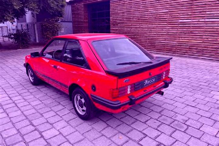 escort Grobla