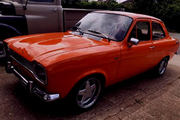 escort Grossfahner