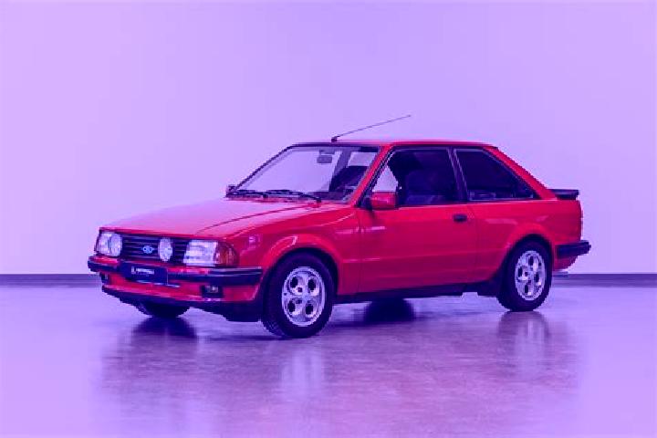 escort Grossmugl