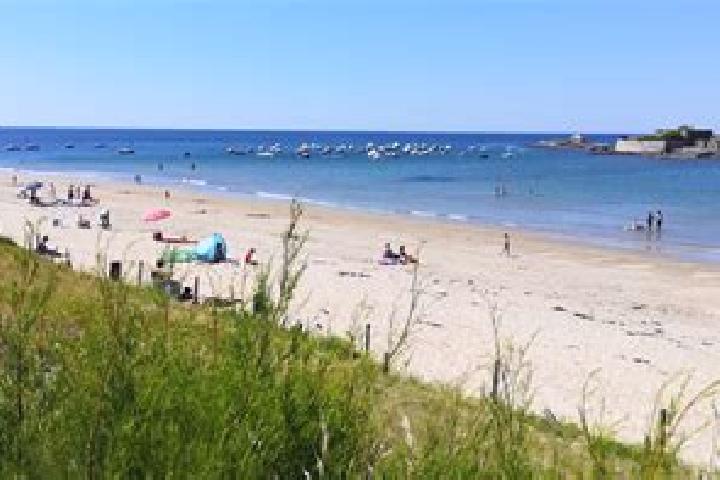 escort Guidel-Plage