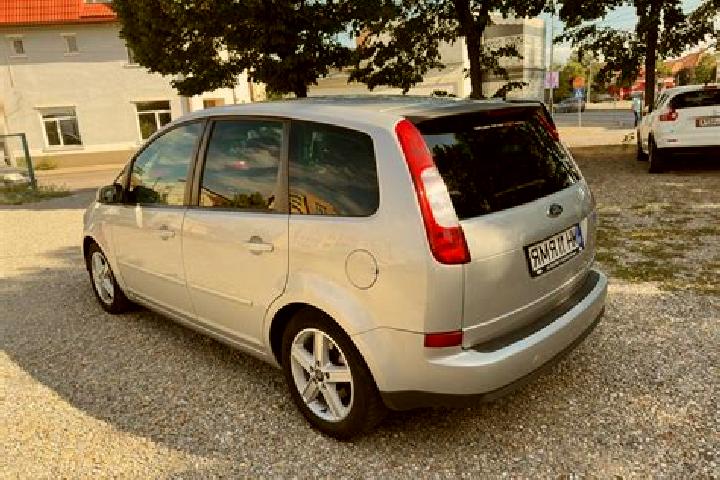 escort Gura Vaii