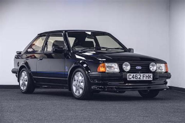 escort Hadleigh