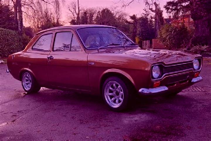 escort Hagenbuchach