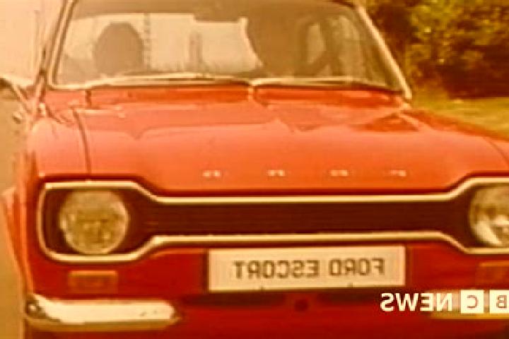 escort Halewood