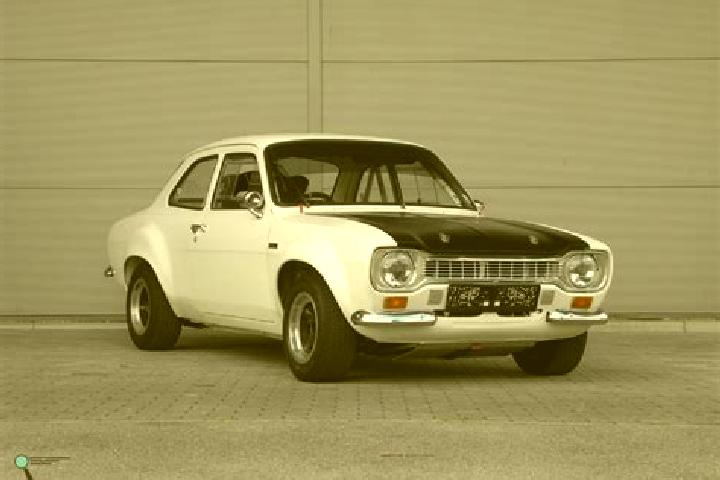 escort Hansi