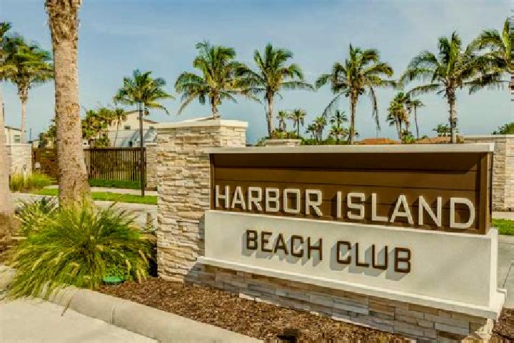 escort Harbor Beach