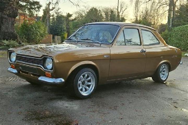 escort Hatherleigh