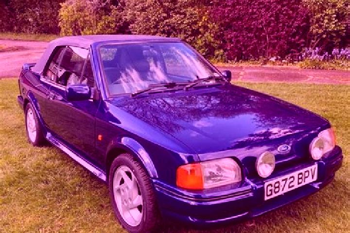 escort Helmsley
