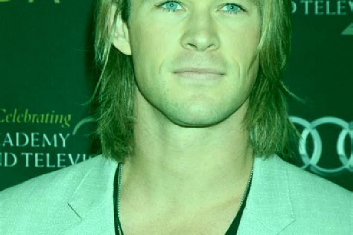 escort Hemsworth