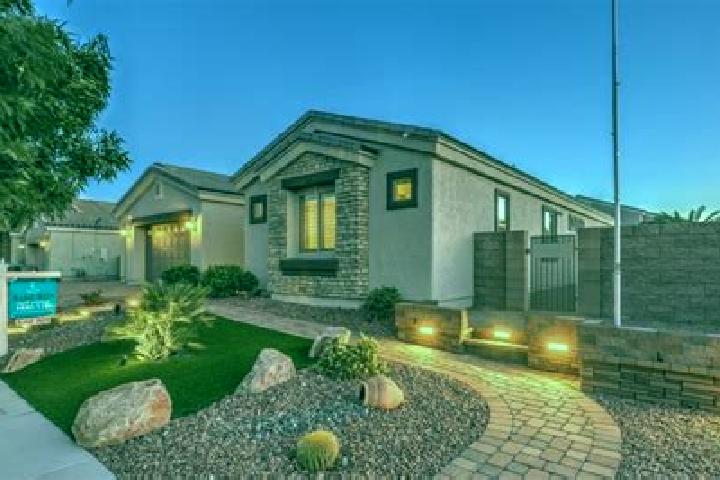 escort Henderson Estates