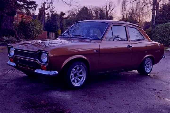 escort Henley