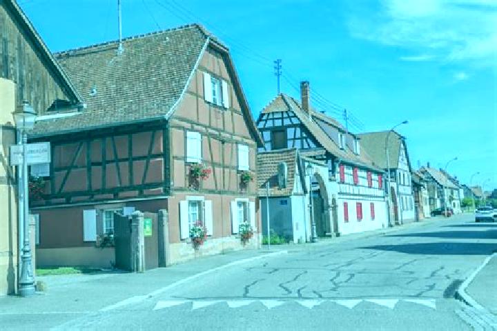 escort Herrlisheim-pres-Colmar