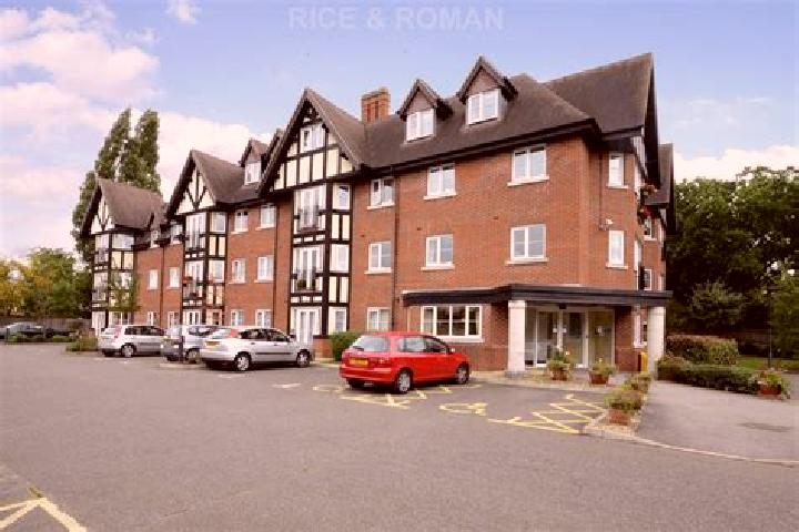 escort Hinchley Wood
