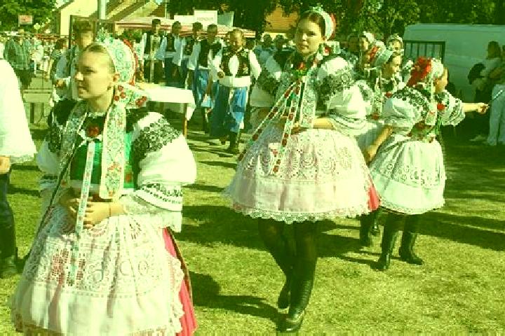 escort Hody-Dobrovidka