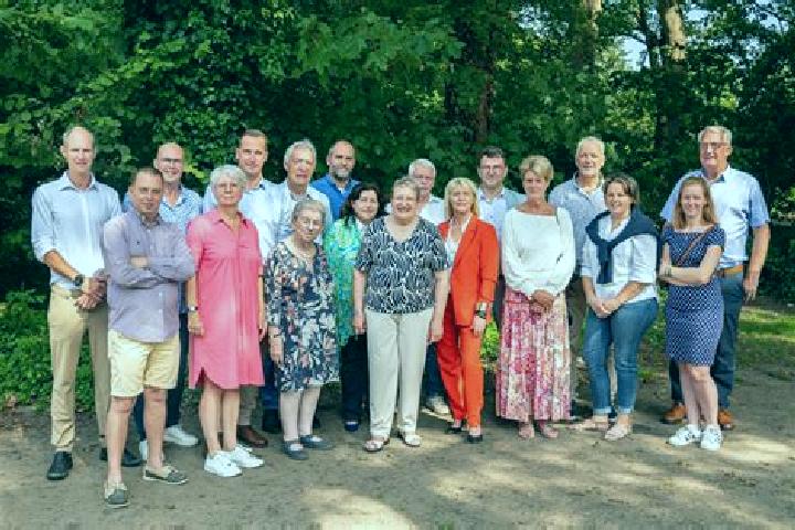 escort Holsbeek