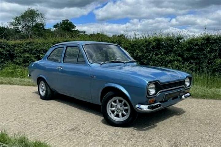 escort Honnechy