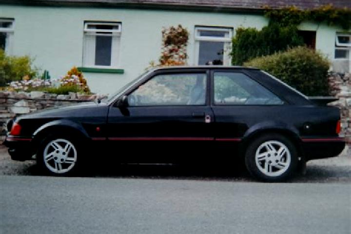 escort Howlong