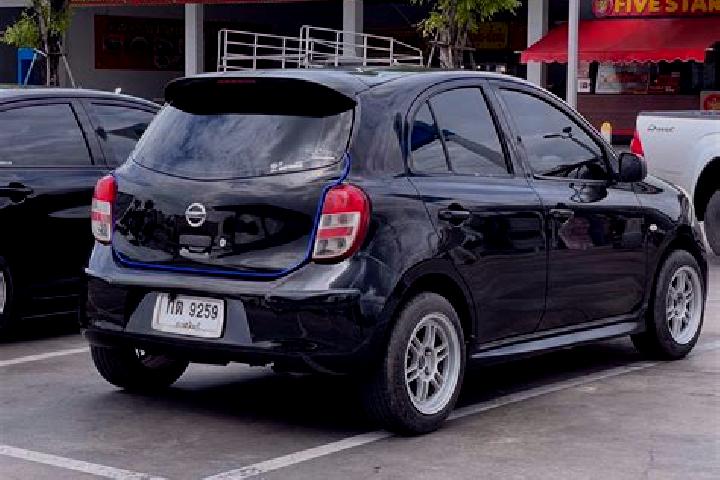 escort Huai Mek