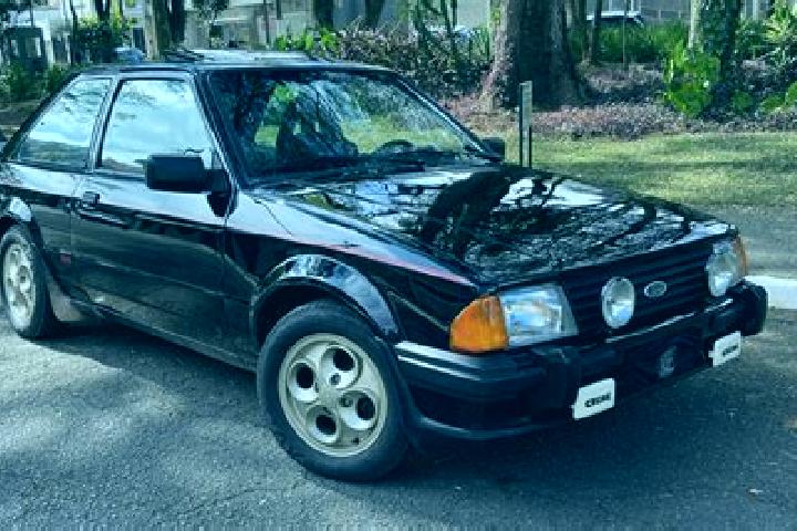 escort Huashi