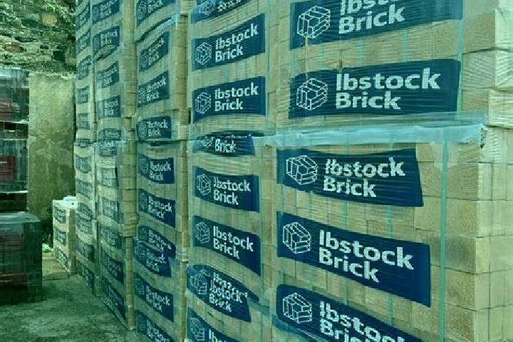 escort Ibstock
