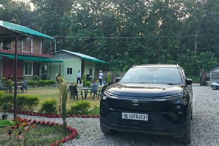 escort Inda Chhoi