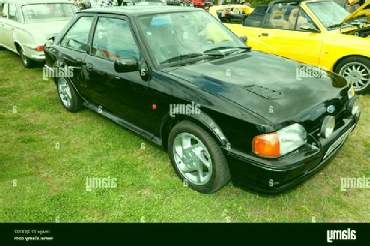 escort Ingatestone