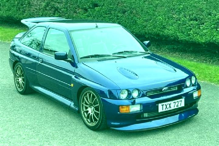 escort Issa