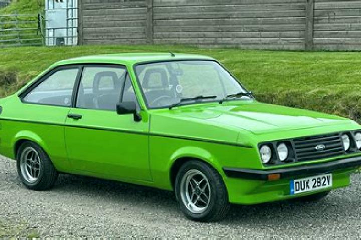 escort Iugani