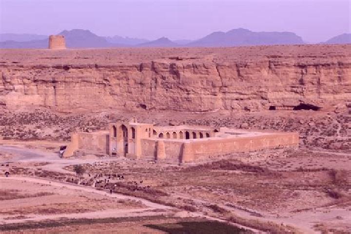 escort Izad Khvast