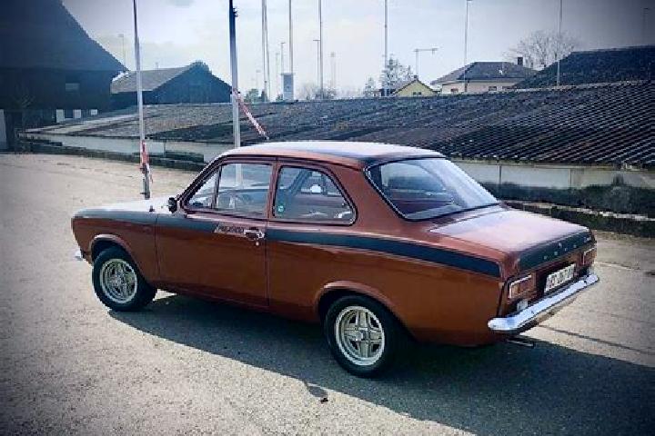 escort Jalai Nur