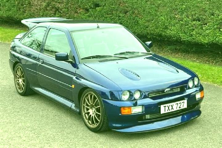 escort Jalajala
