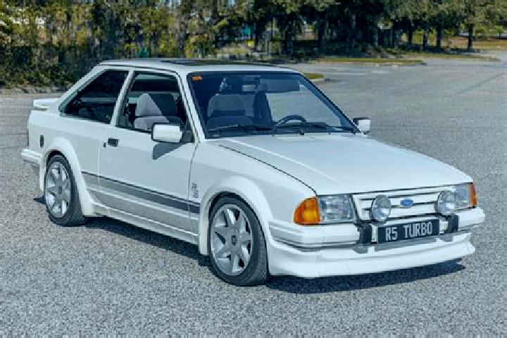 escort Janin