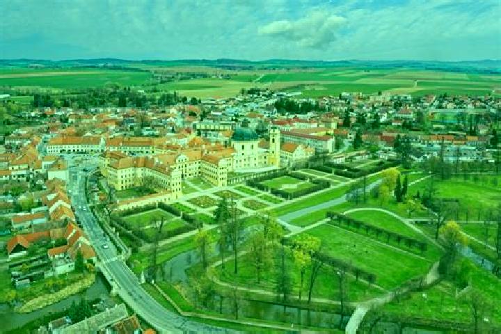 escort Jaromerice nad Rokytnou