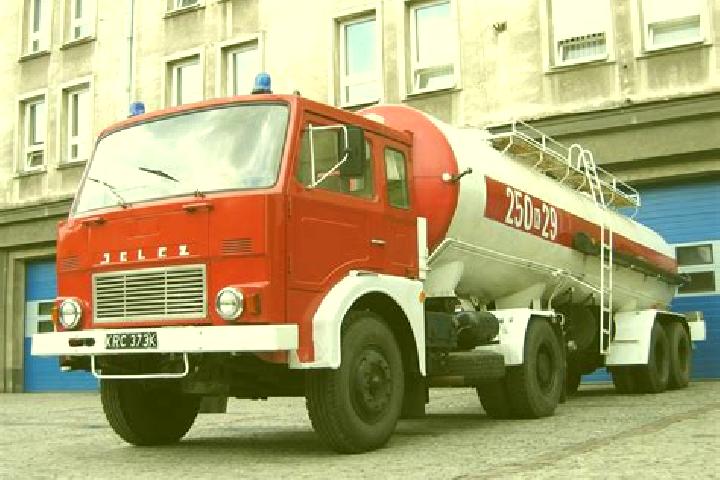 escort Jelcz