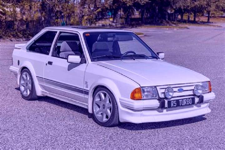 escort Jhalod