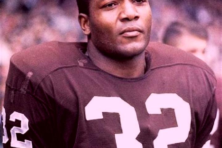 escort Jim Brown