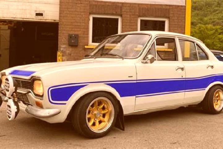 escort Kallikomo