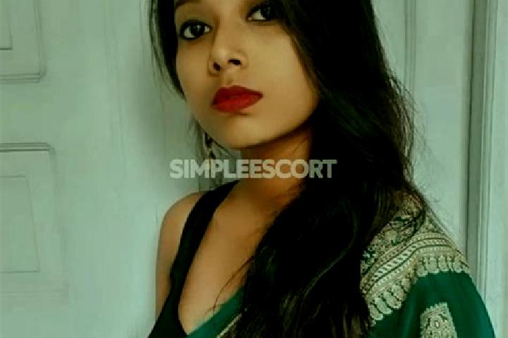 escort Kalol INA