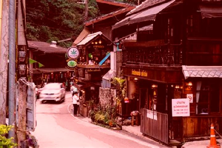 escort Kampong Bintauran