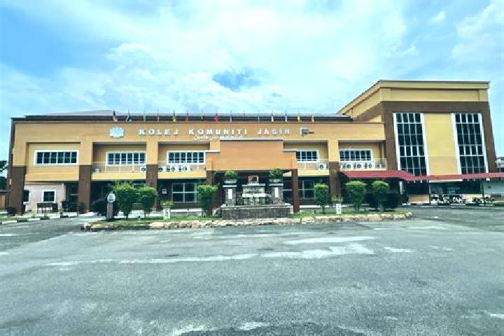escort Kampong Datuk Keramat