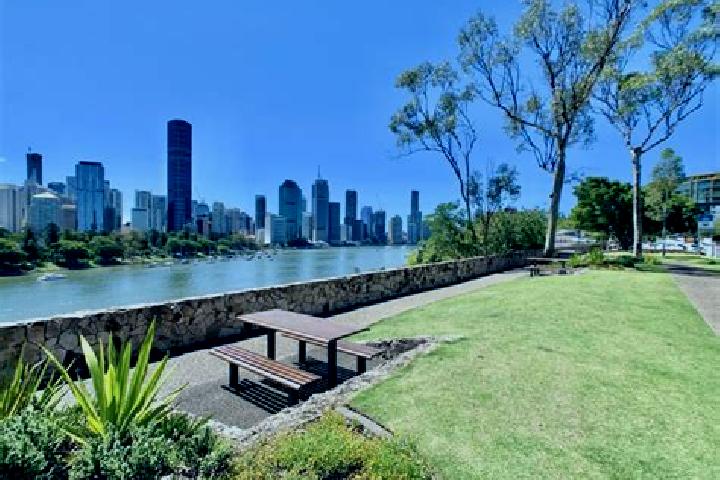 escort Kangaroo Point