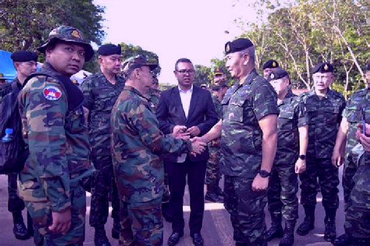 escort Kap Choeng