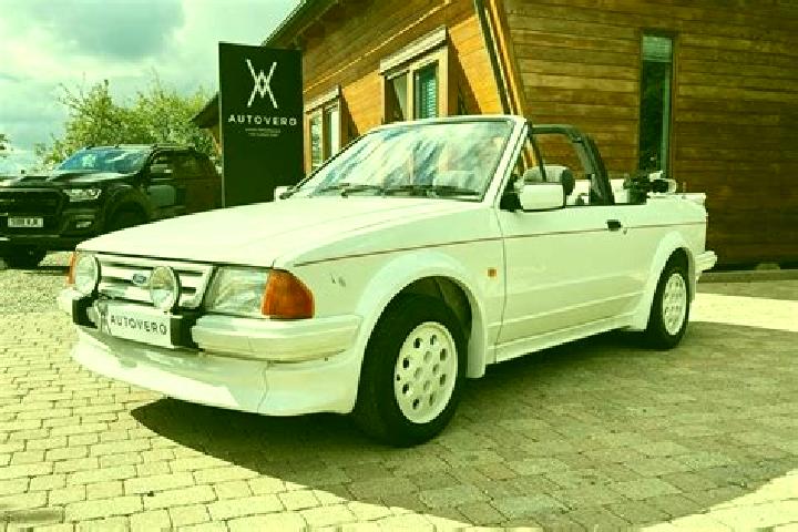 escort Karacubuk