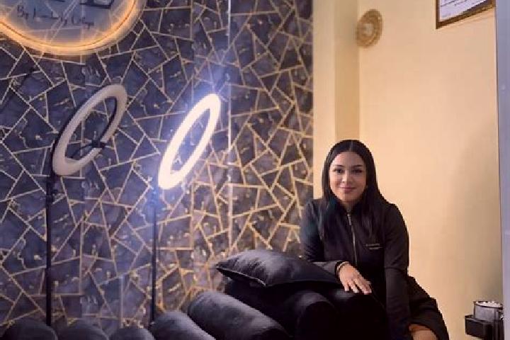 escort Karenis
