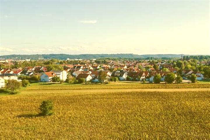 escort Karlsdorf-Neuthard