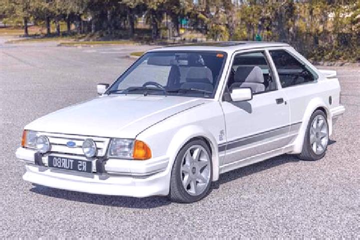 escort Karnice